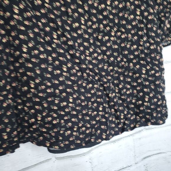 WAYF printed long sleeve floral mini dress medium - Picture 3 of 12